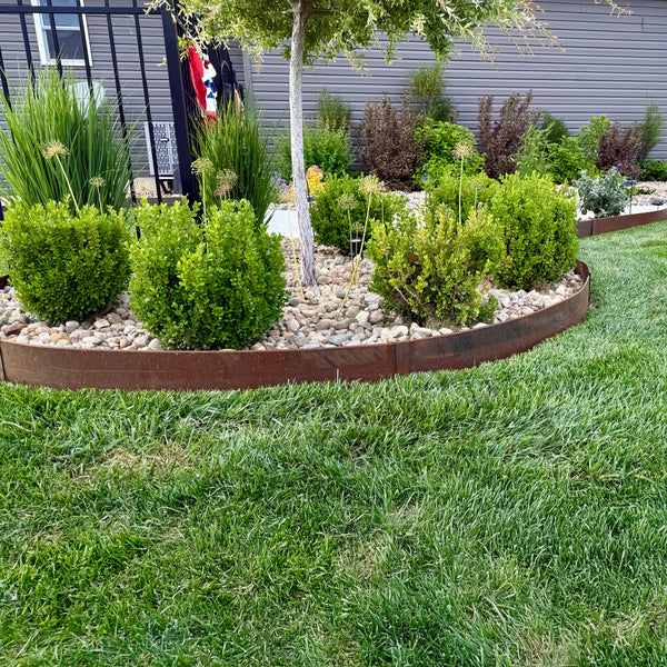 Hammer-In Landscape Edging - Cor-Ten Steel - 4ft Strips - Plus Connector Clips