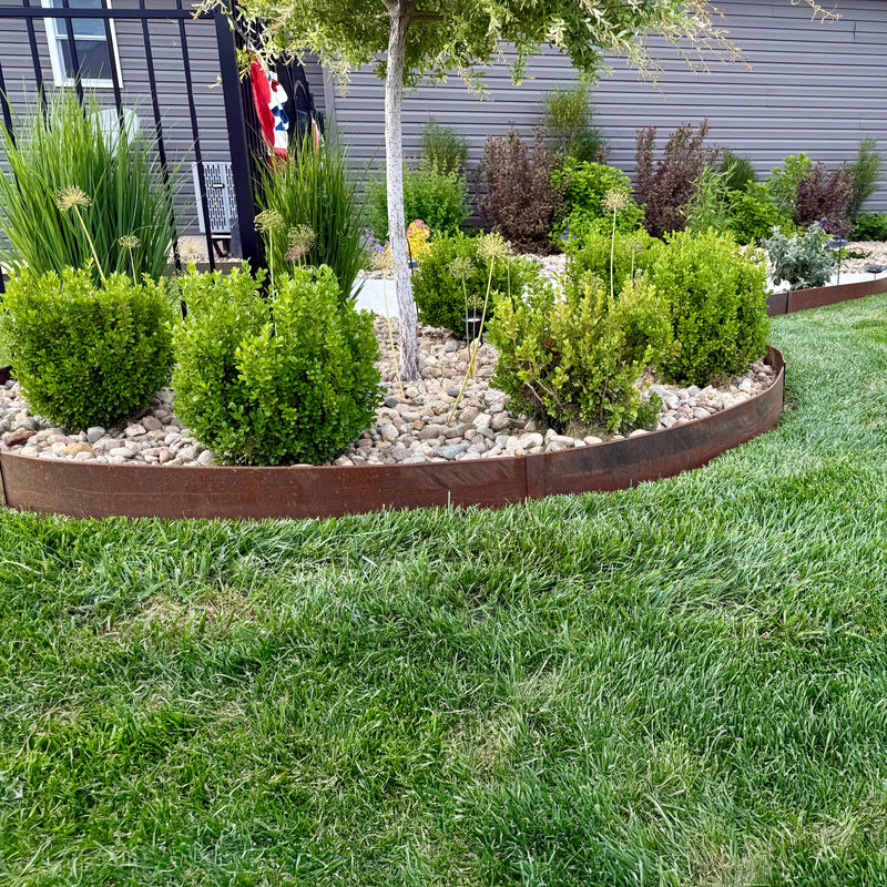 Hammer-In Landscape Edging - Cor-Ten Steel - 4ft Strips - Plus Connector Clips